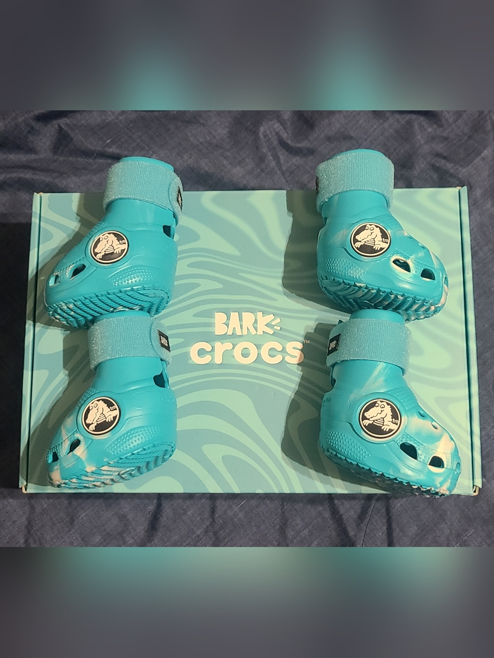 Crocs 4 Dogs "Terrific Teal", New In Original Box! Doggo Size Medium & Large!